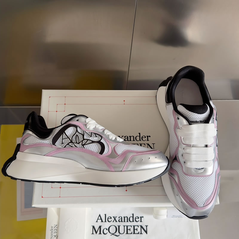 Stylish Replica Alexander McQueen Women's Sneakers - Perfect for Casual Chic Look